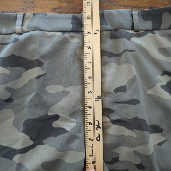 Banana Republic Womens Sz 14 Pants Ryan Camo print Mid Rise - Picture 12 of 14